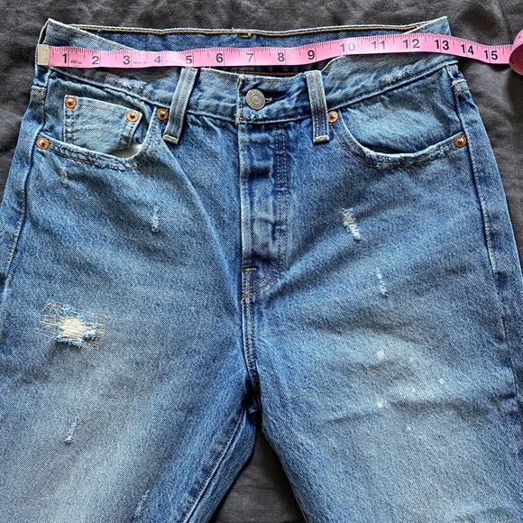 Vintage Levi’s Jeans - Picture 4 of 6